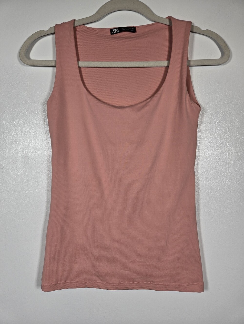 Zara Wide Strap Scoop Neck Light Pink Fitted Stretch Tank Top Size Small